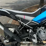 CFMOTO Povišeno sedište roze linija 450MT